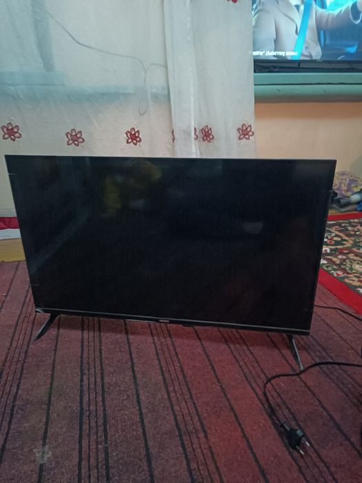 Roison 32 smart tv