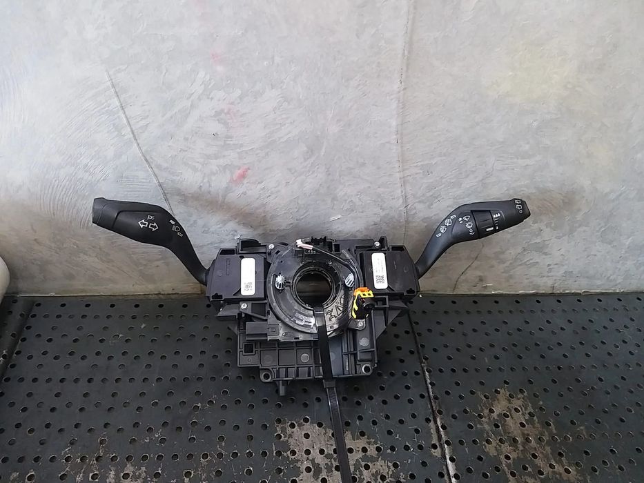 Bloc manete semnalizare stergator parbriz spirala volan ford focus 3 facelift f1et13n064ab av6t13335ae f1et17a