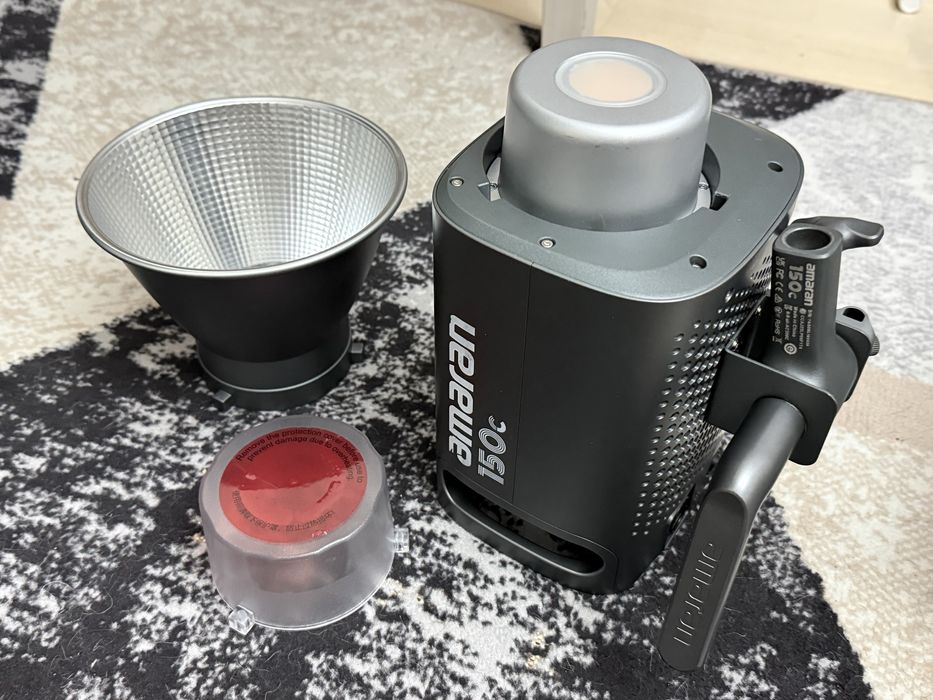 Aputure Amaran 150c RGB