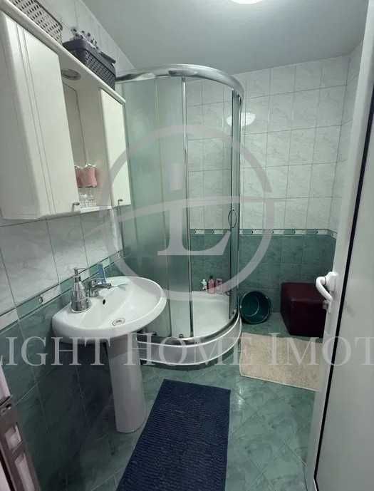Продава се Тристаен апартамент в Пловдив, Христо Смирненски - 86 кв.м за 2250 €/кв.м - Снимка #2