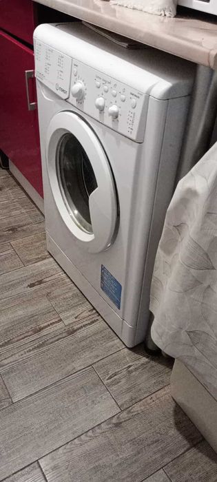 Продавам пералня и сушилня