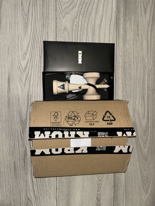 Vand Lambo KEN MAPLE