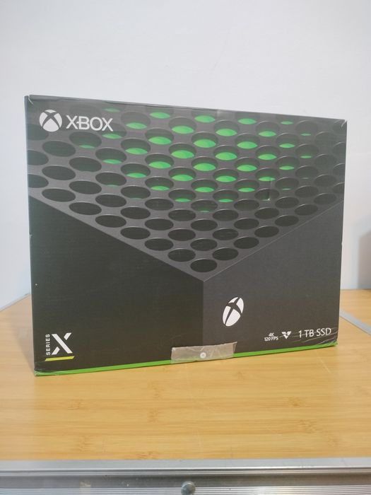 Xbox Serie X + jocuri