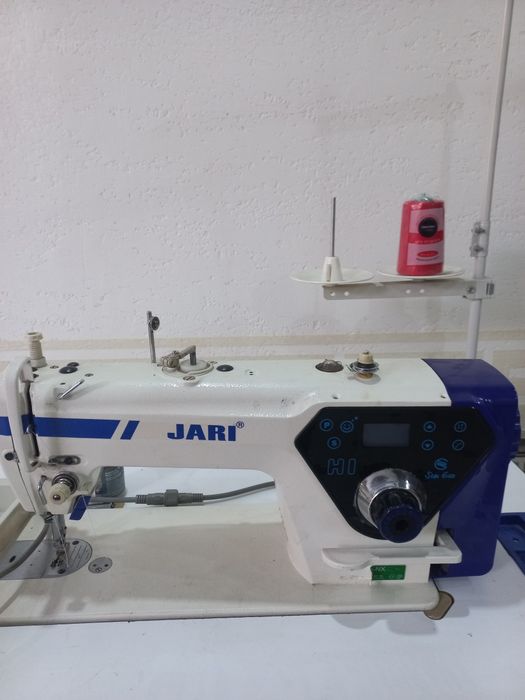 Tikuv mashinasi "Jari"/Швейная машина "Jari"