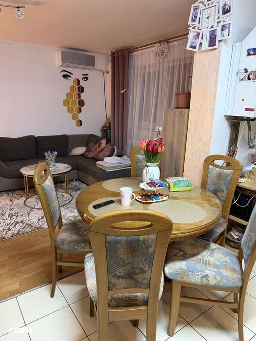 Vand apartament 2 camere