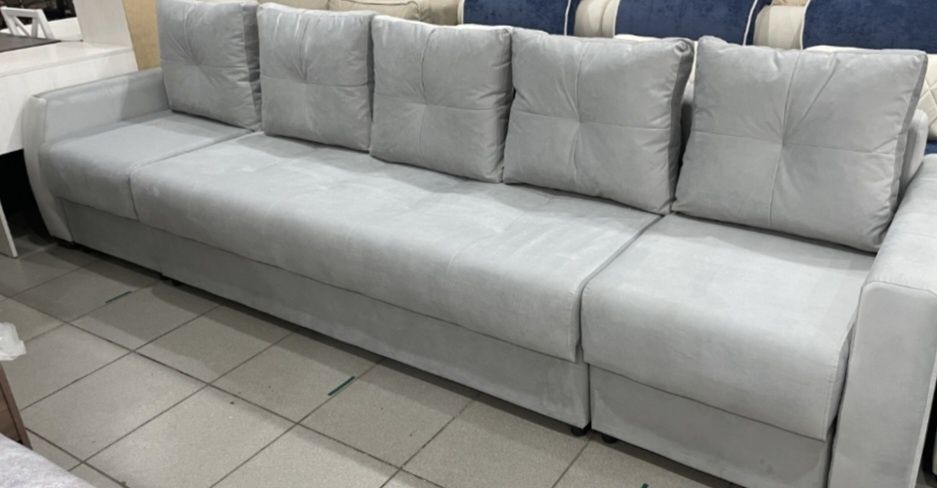 3метр Диван сатылады ұсталғанына 1жыл болды . 350мыңға алғанбыз 150мың