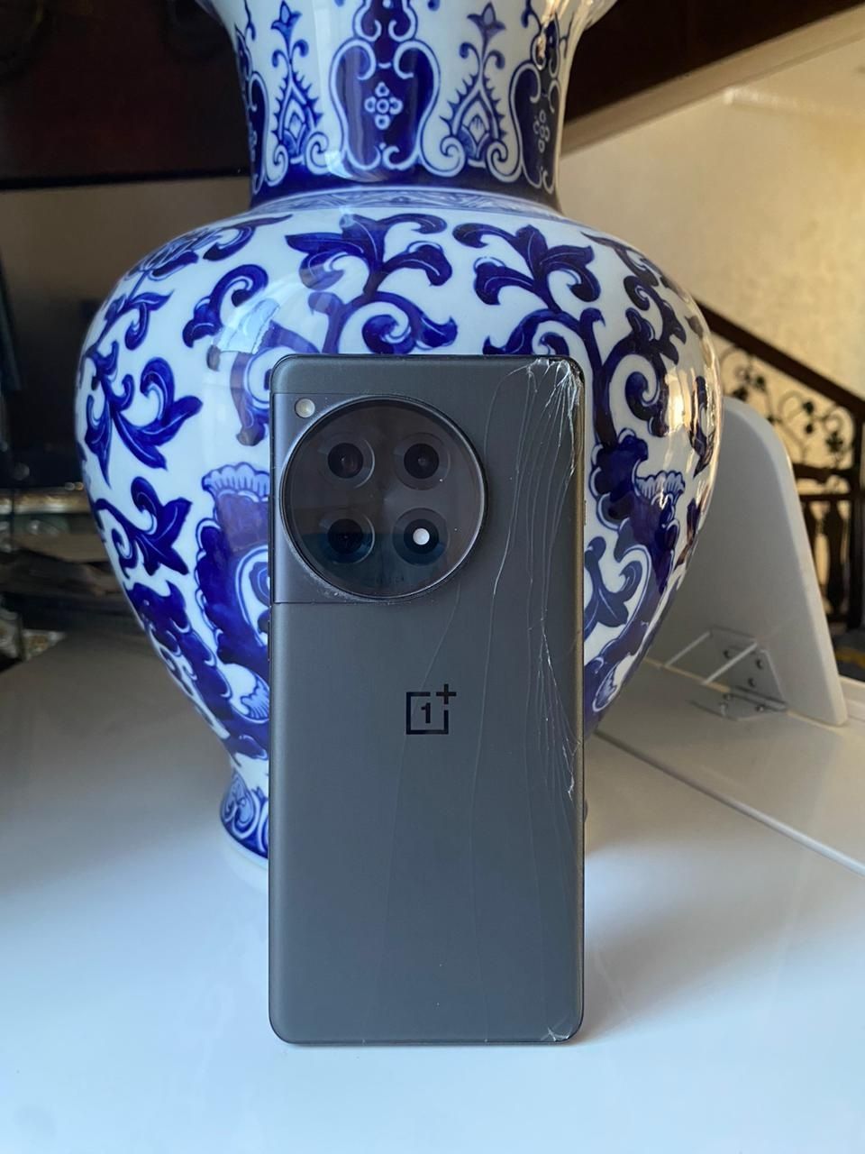 OnePlus 12r 12/256гб