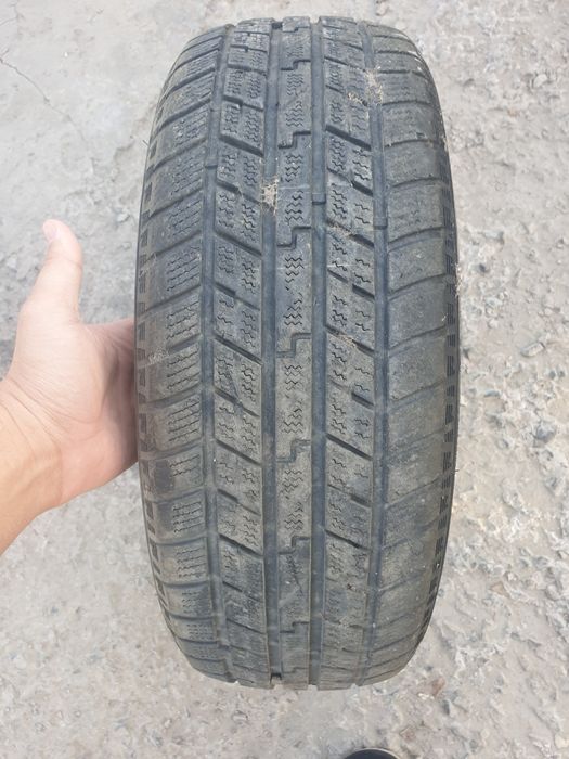 Шины зимние 185/60 15