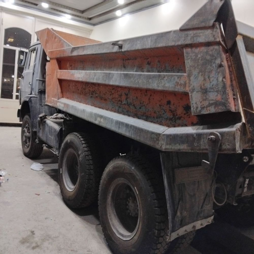 Камаз самасвал 5511