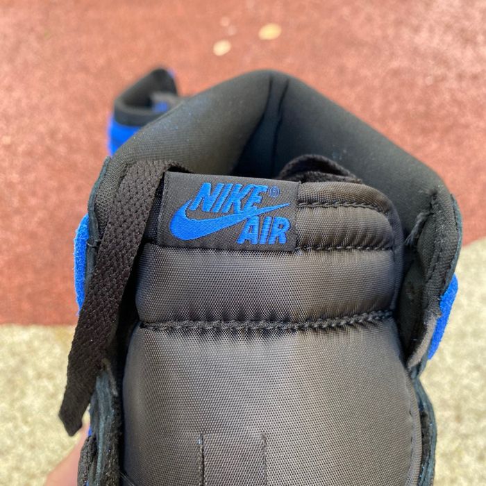 jordan 1 negru cu albastru