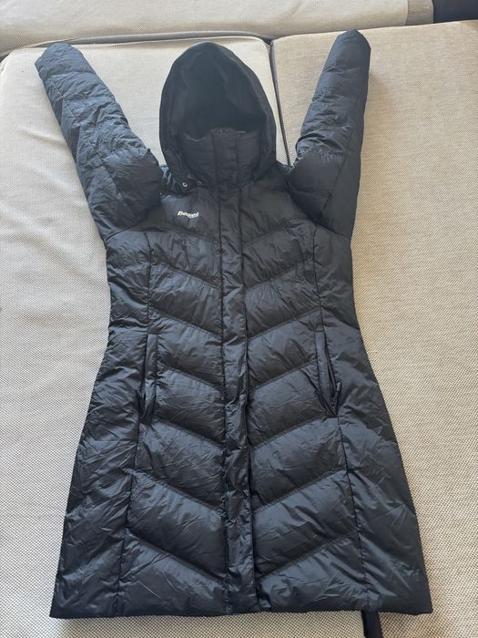 Дамско дълго зимно яке Bergans of Norway