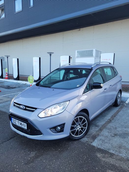 Ford Grand  C Max . 7 locuri