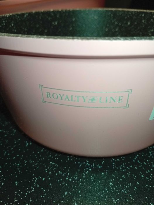 Нови Комплект тенджери и тигани Royalty Line, идея за подарък