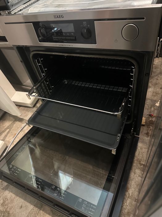 Фурна за вграждане Аег/Aeg