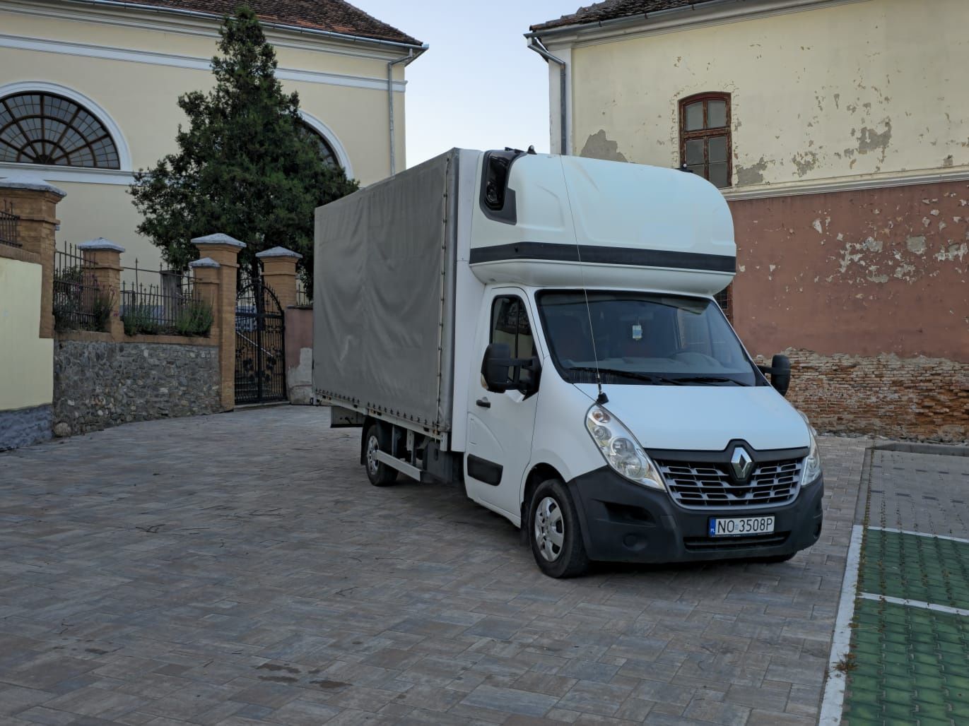 Renault master 2017 ,iveco daily