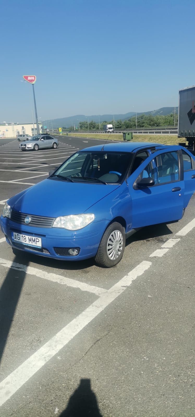 Mașina Fiat de vânzare