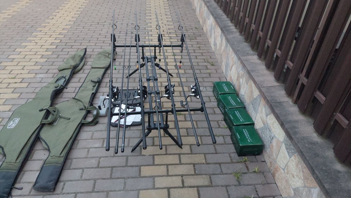 Set complet pescuit crap:shimano 14000, sonik dominator, fox mk3, jrc