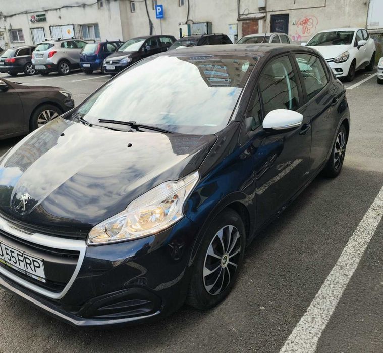 Vand Peugeot 208,an 2017,benzina