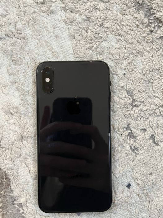 Продам на запчасти iphone x