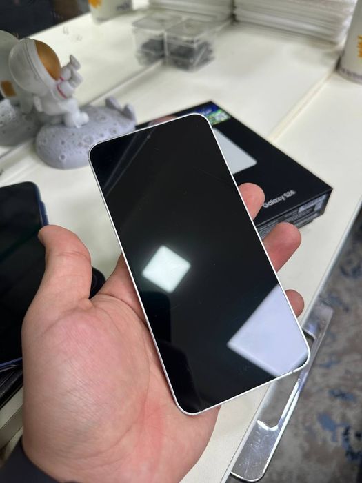 Samsung  S24 8/128Gb snapdragon org