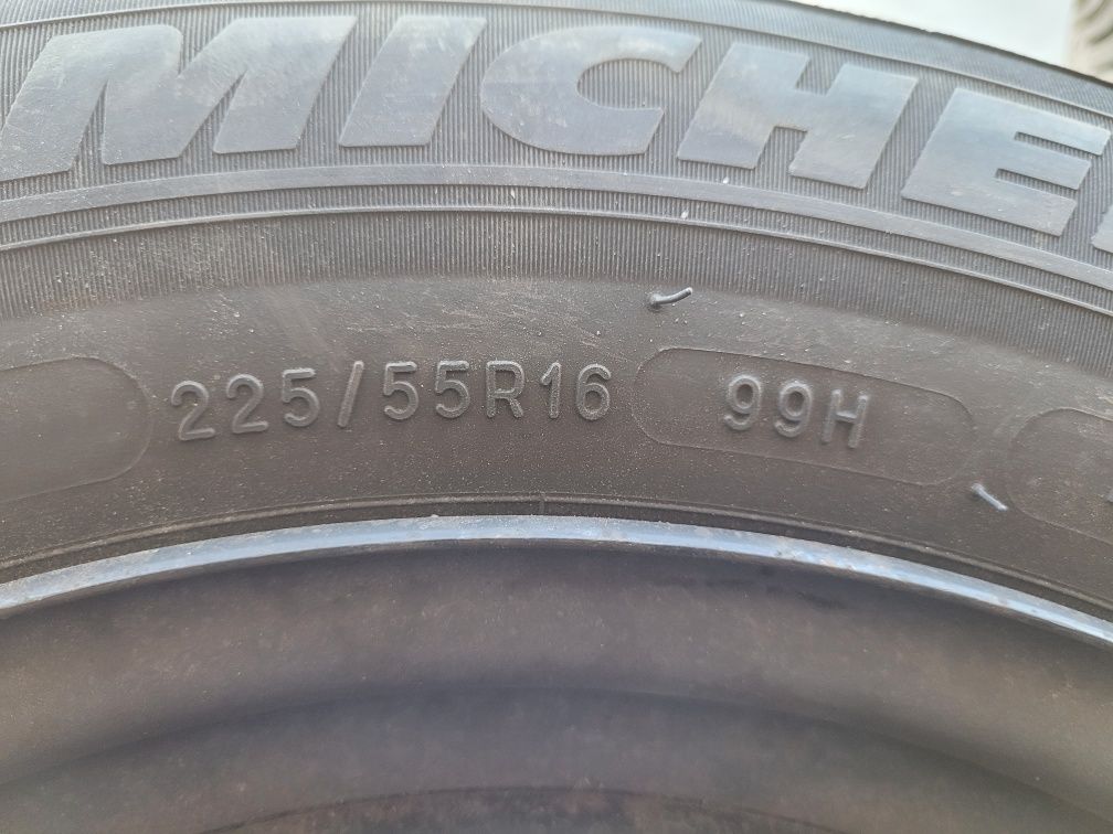 Anvelope Iarna Michelin 225-55-R16