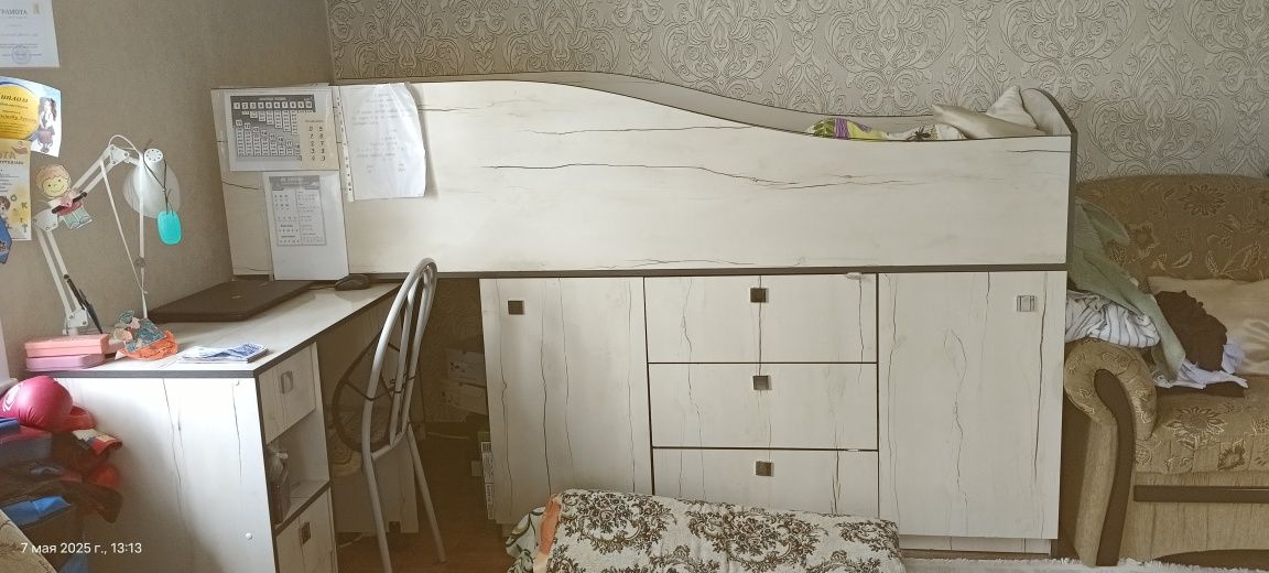 Продам кровать детскую