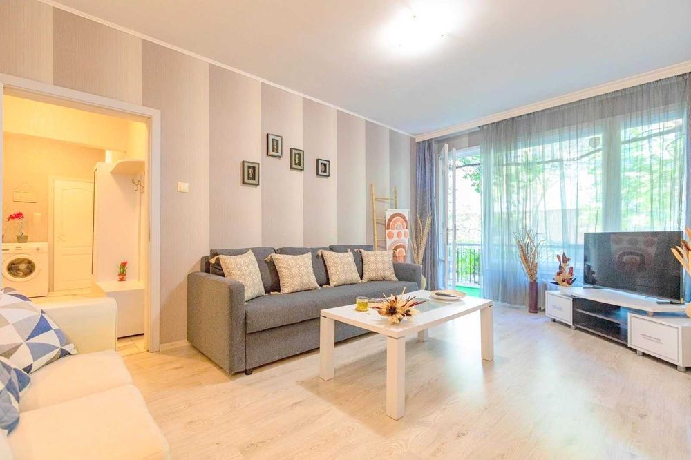 Двустаен имот в Център-НДК