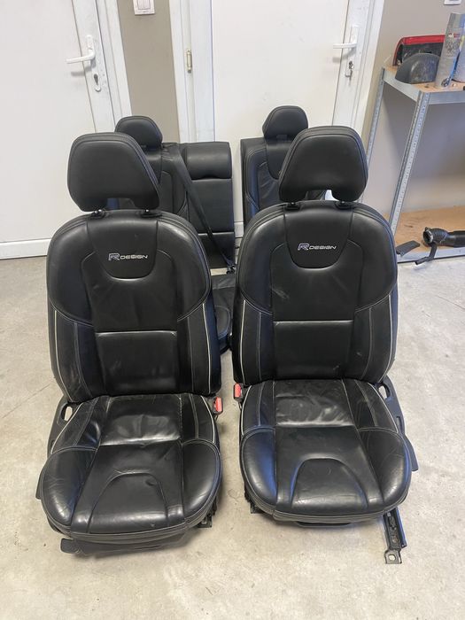 Седалки за Volvo V40 Rdesign