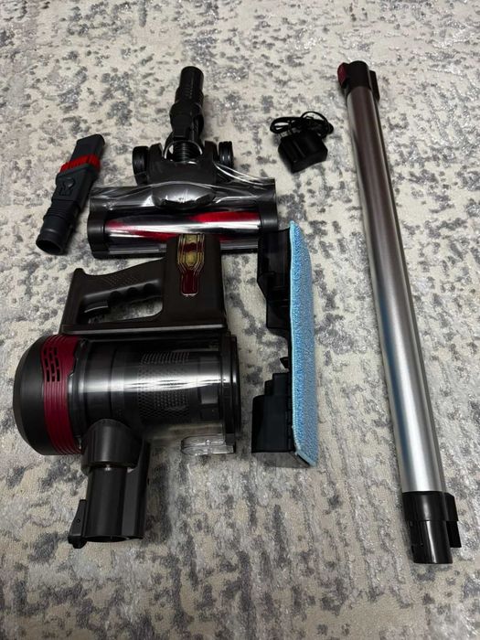 Пылесос вертикальный