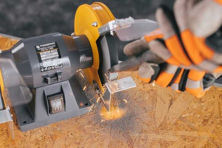 Polizor de banc 150mm 1500W, 2 discuri de piatra (PM1144)