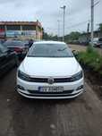 Vând Volkswagen Polo