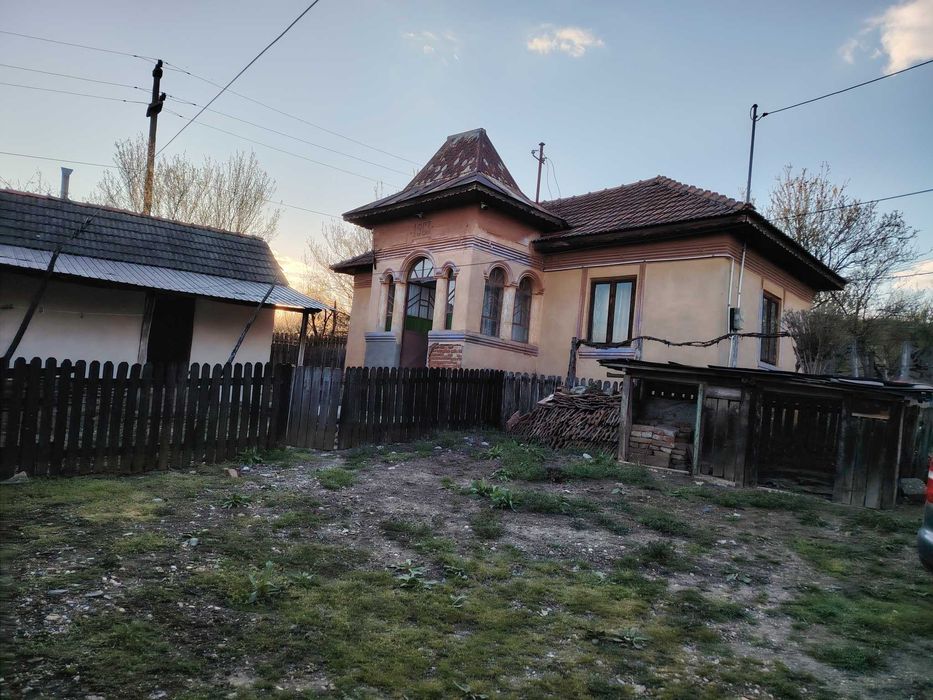 Vând casă in comuna Argetoaia, Jud Dolj, Sat Iordachesti