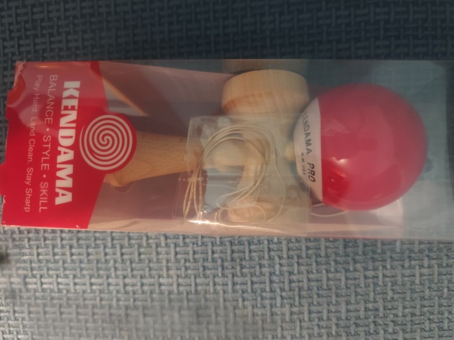 Kendama USA rosie