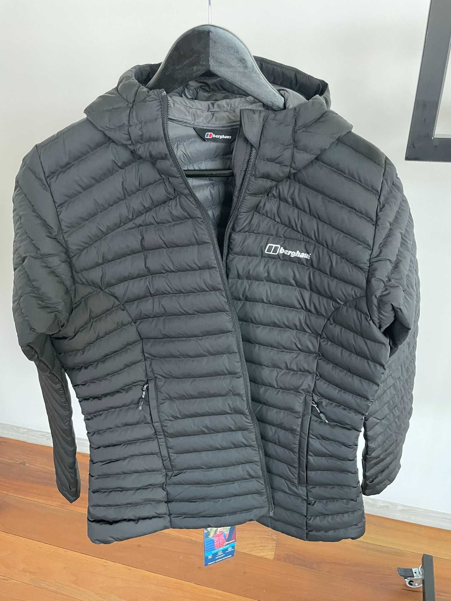 Berghaus Дамско изолиращо яке - Nula Micro, черно, L