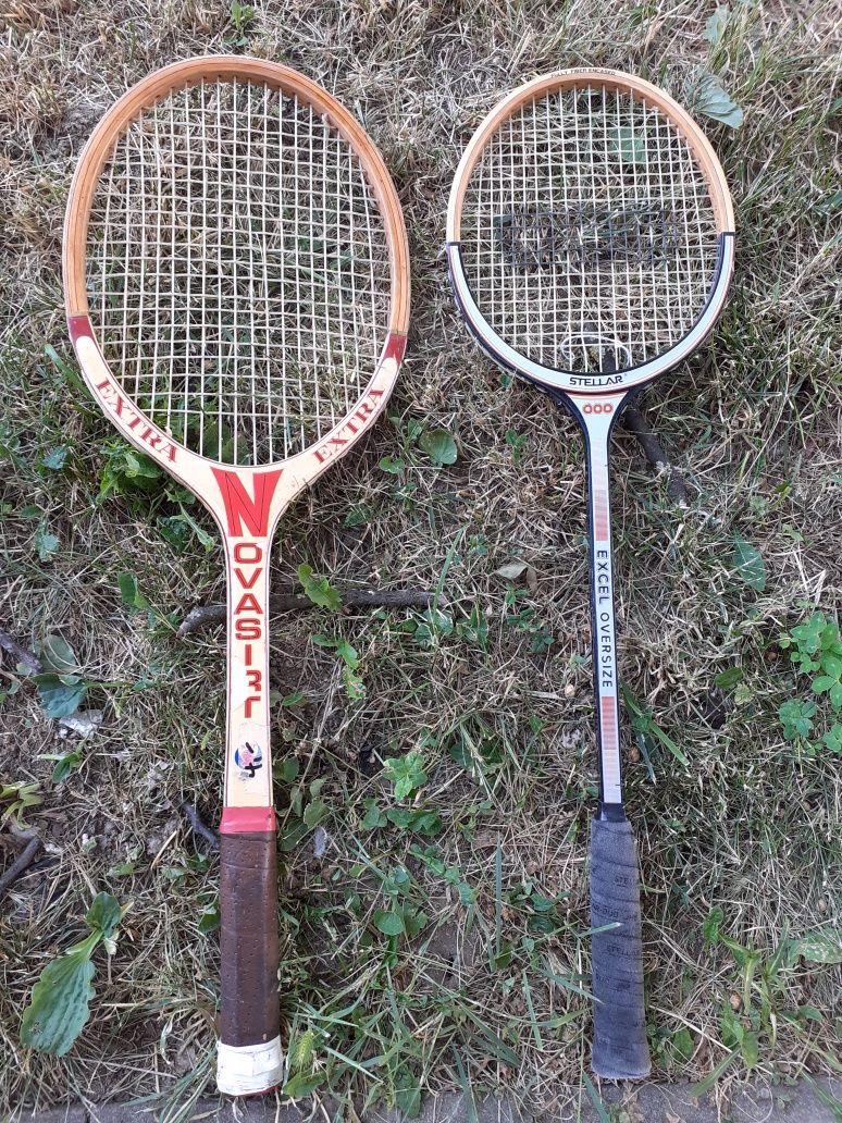 Rachete de tennis vechi