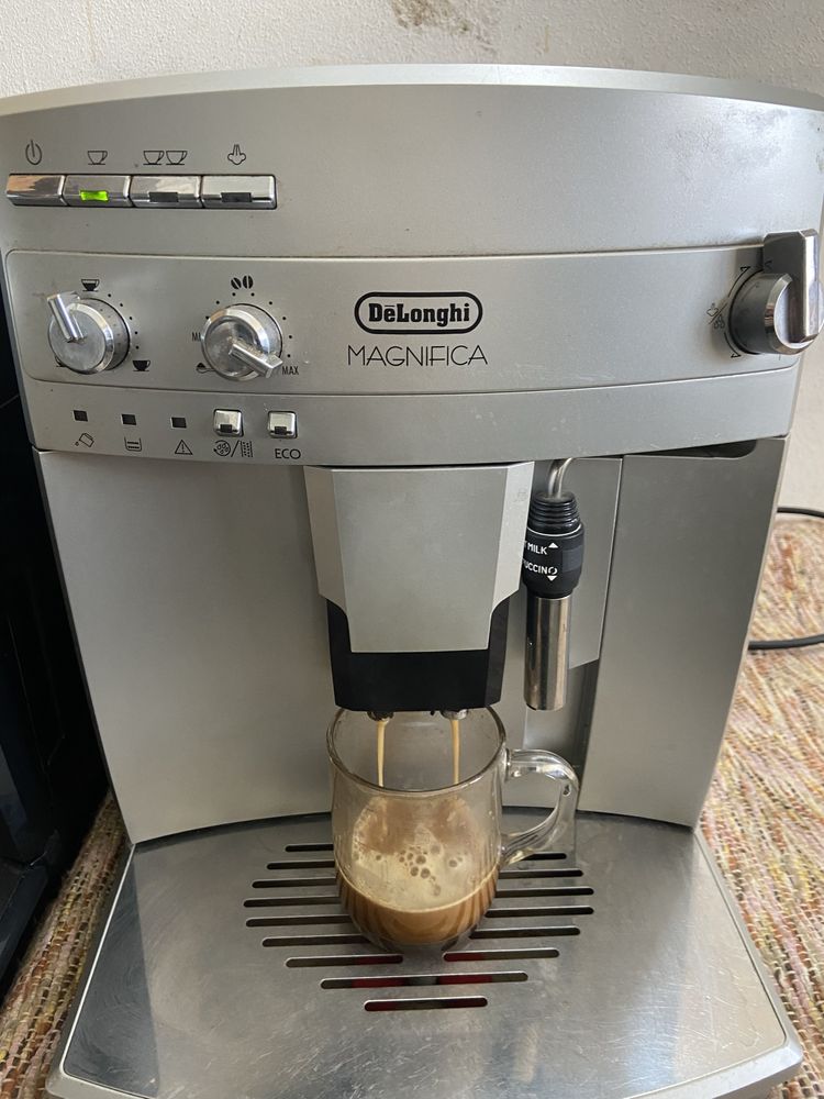 Espresor cafea Delonghi magnifica eco