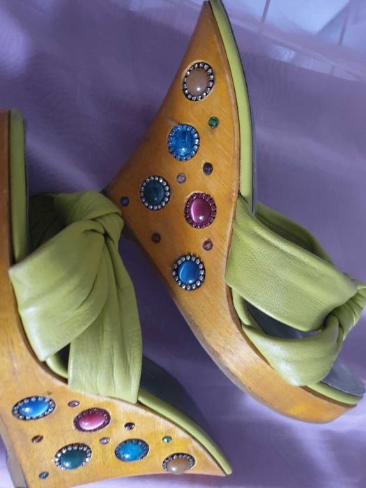 Papuci-Sandale DKNY marime 36 si alte