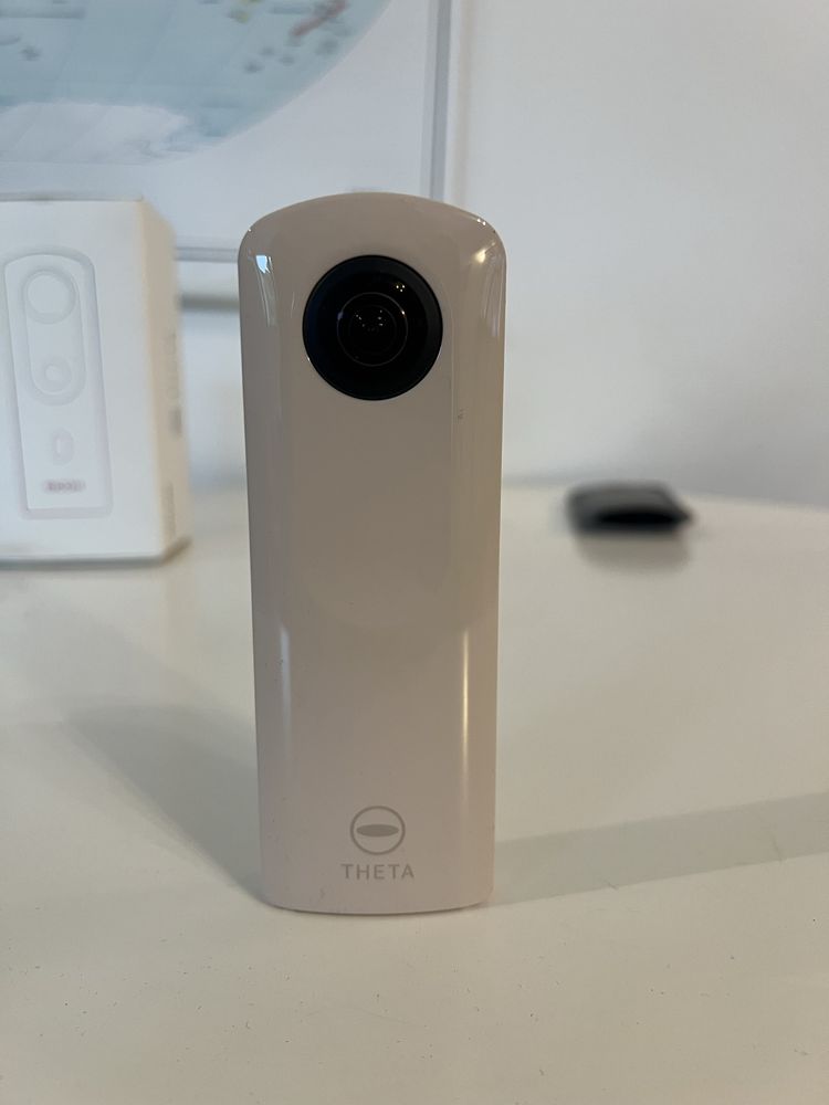 Camera 360 Ricoh Theta SC2