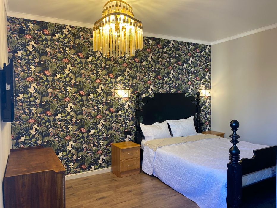 Продам люстру, очень необычная