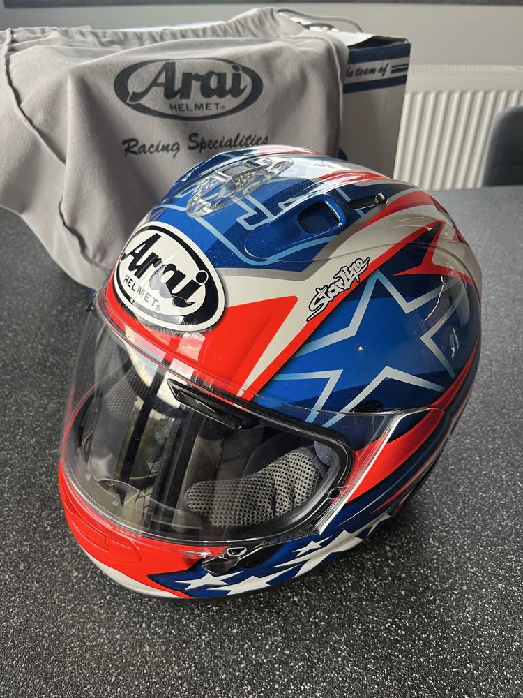 Каска Arai RX-7 GP