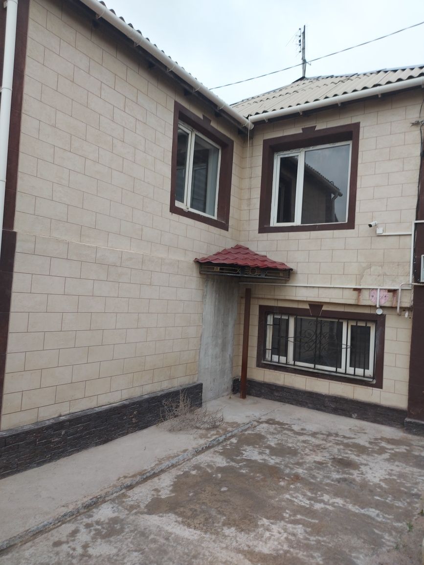 Срочно продаётся 2 этажный дом