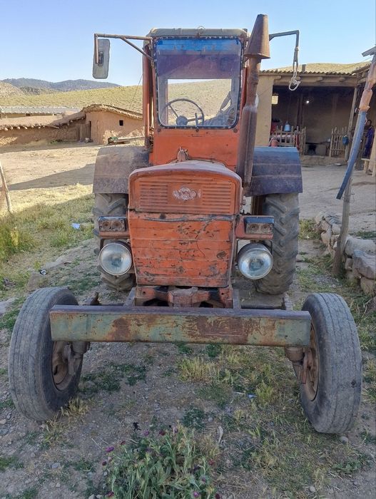 Traktor bochkasi va kasilkasiham bor