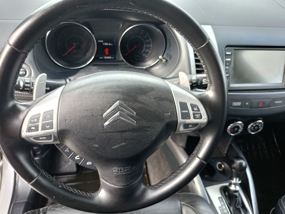 Citroen C crosser 4x4 7 местна
