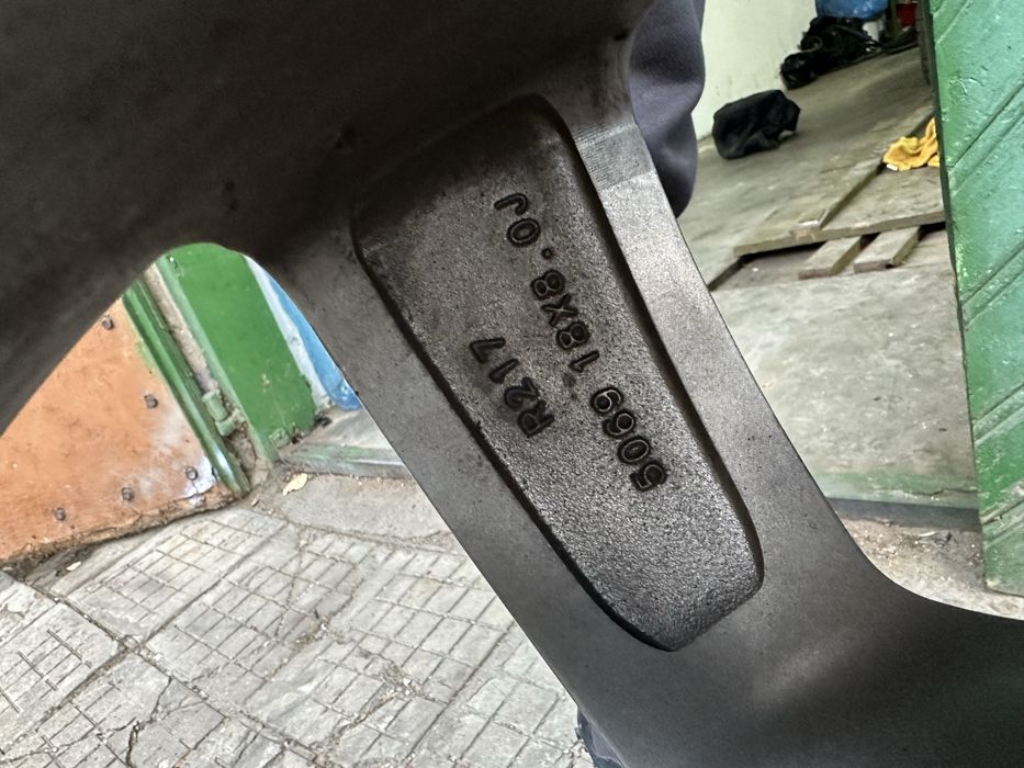 Rotor 5 112 18’ audi