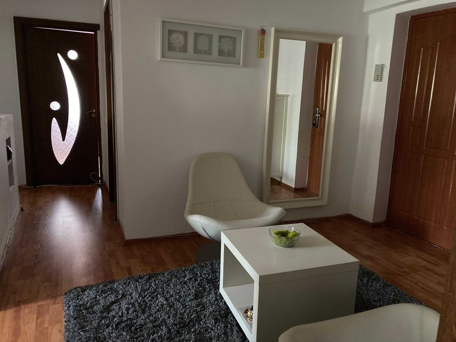 Apartament ultracentral si decomandat cu 3 camere
