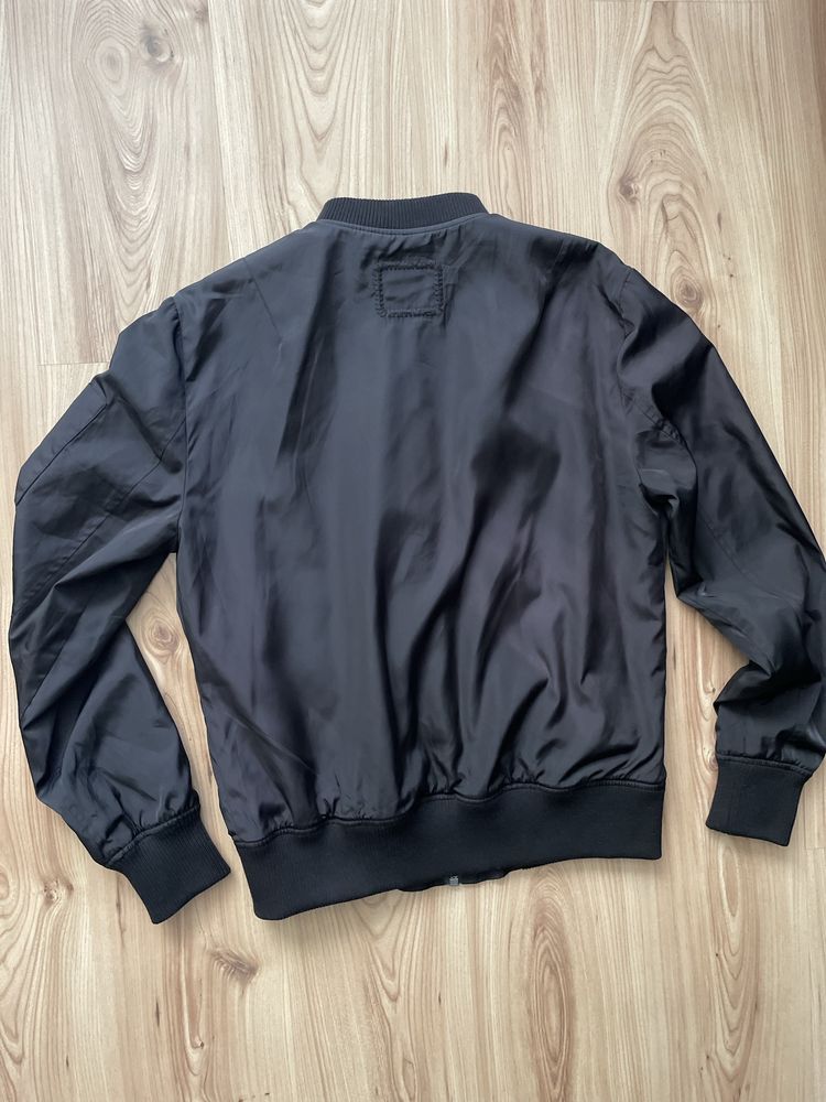tigha Bombers / мъжки бомбър/яке L