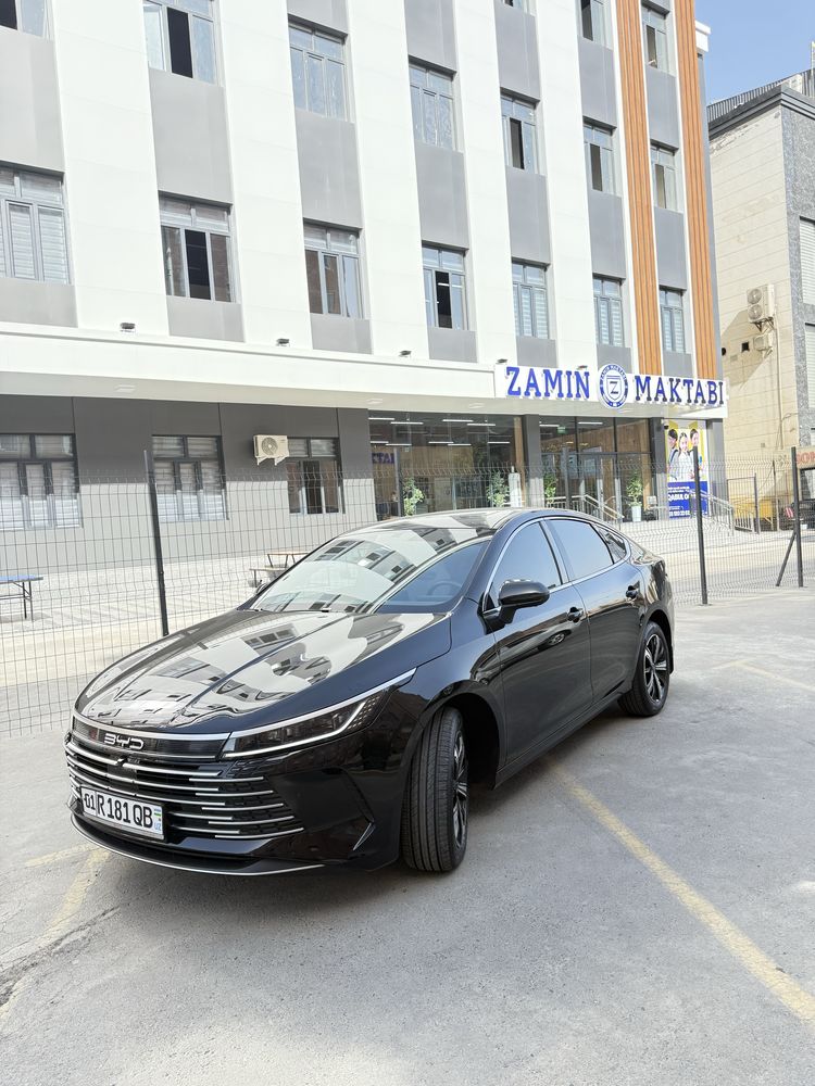 Byd chazor hybrid 1.100 km