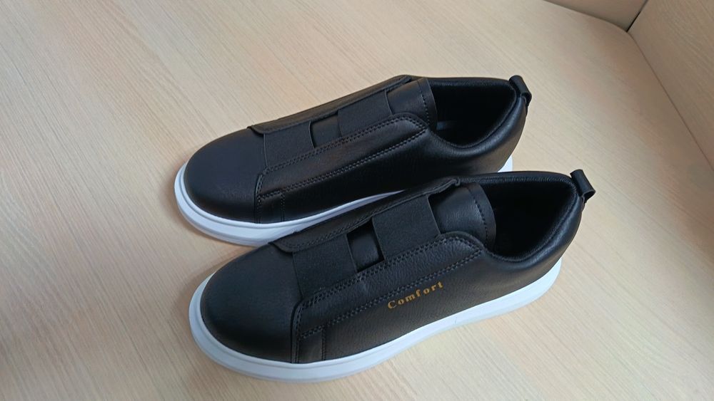 Pantofi sport măsura 42,5