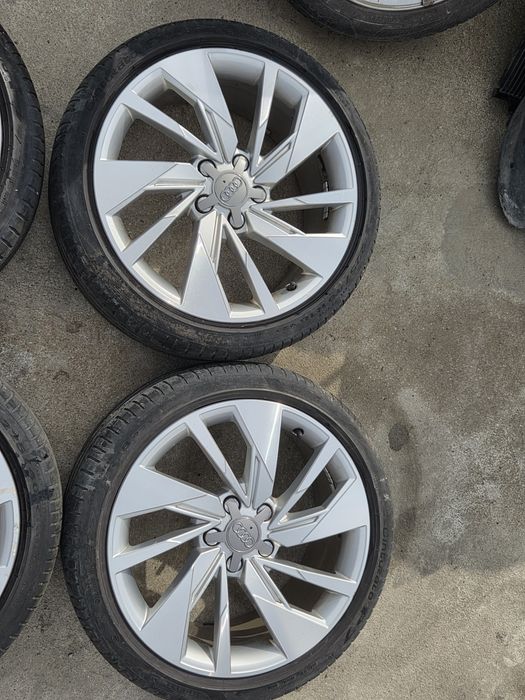 Джанти 18" Audi a3 8y