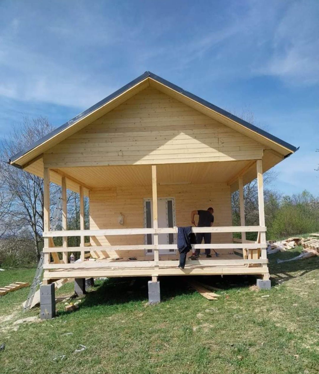Vindem cabane din lemn